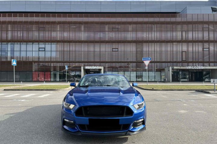 FORD MUSTANG nuoma